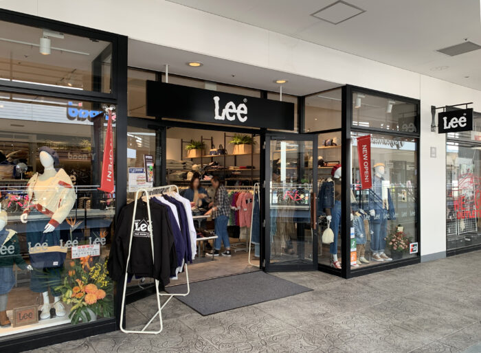 Lee