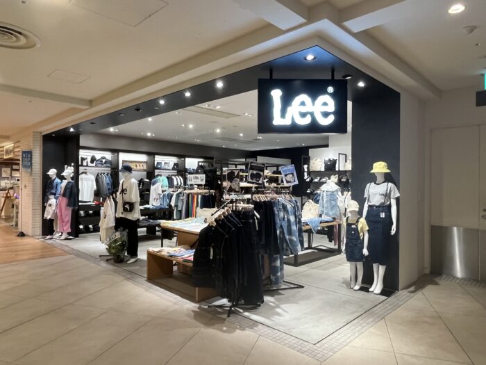 Lee