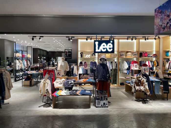 Lee